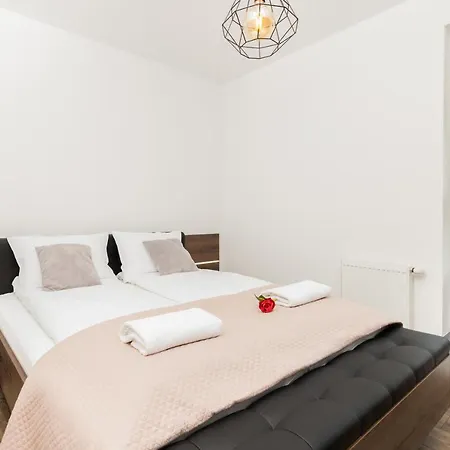 Angielska Grobla By Renters *